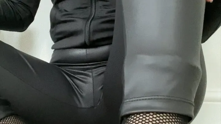 Worship your goddess' feet in fishnets