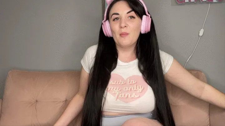 E-Girl Sneezes and Strips For You