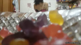 UNAWARE GIANT FINDS YOU ON GUMMY BEAR