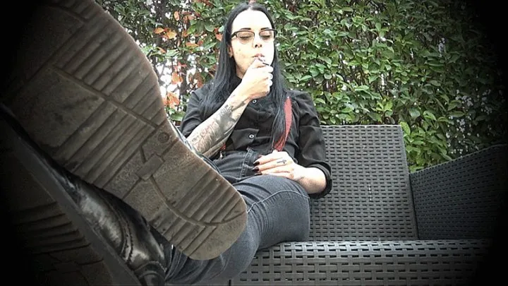 LICK YOUR STEP-DADDY'S SOLES WHILE SMOKING