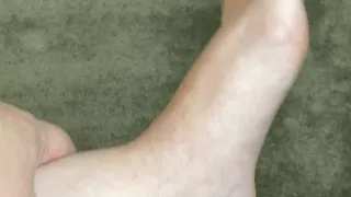 Finger Fuck my Feet