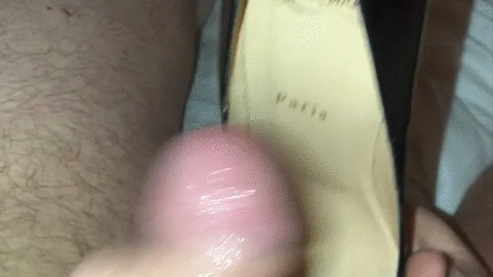 Jack cums his hot load into my Louboutin So Kate heels! ????????????????