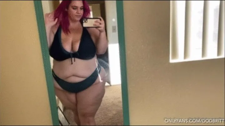 BBW Mirror Bikini Selfie Video