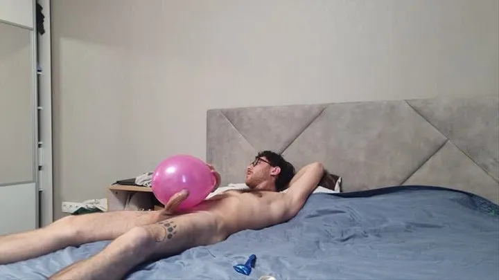 Fucks the balloons
