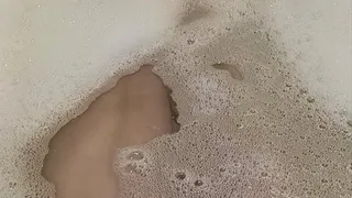 French toes in bubble bath