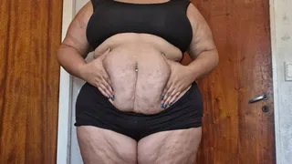 BBW BELLY BUTTOM PLAY AND BLOATED BELLY WORSHIP