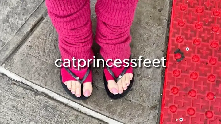 Slow motion walking in the rain, legwarmers, toe socks, flip flops tease, Hungarian size 9 milf feet