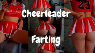 Voyeur: Cheerleader farts during break