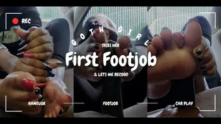 Goth Girl Gives Her 1st Footjob & LOVES It