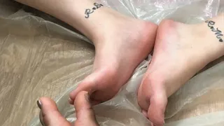 Soles getting messy in makeup