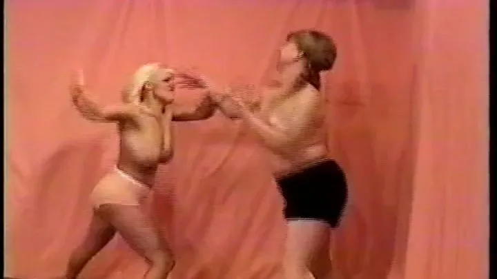 Vicious Bare Breasted Battle With Face Punching, Chokes & Hair Pulling-Mindy vs Tara