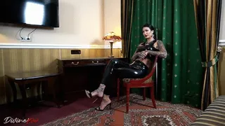 Foot fetish Divine Eve and Mistress Damazonia