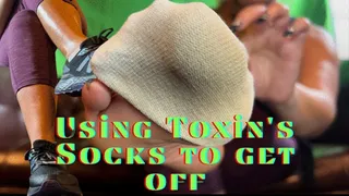Using Toxin's Socks to Get off