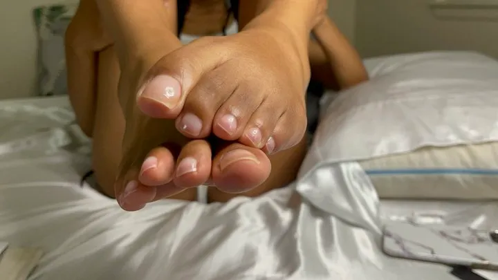 Step-Mommy Makes Step-Daddy Worship Feet