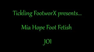 Mia Hope JOI For Her Feet
