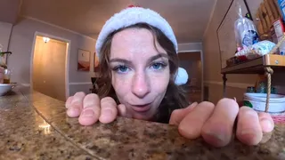 Nathalias Giantess Family Christmas Disaster