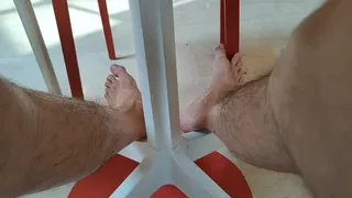 Long and skinny feet footplaying at the mall