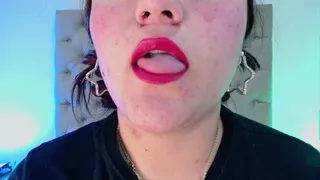 enjoy my sexy lips