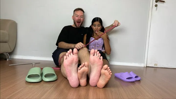 Small feet and huge feet - Feet Vini and Suzi