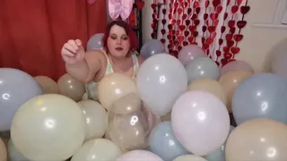 BBW pastel balloon popping