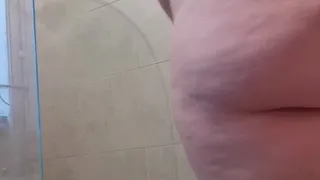 BBW masturbating in shower