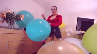 Episode 417 Angry step-mom pops 20 HUGE colorful BALLOONS using a NEEDLE, large inflated balloons