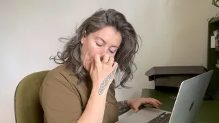 nose cleaning while working