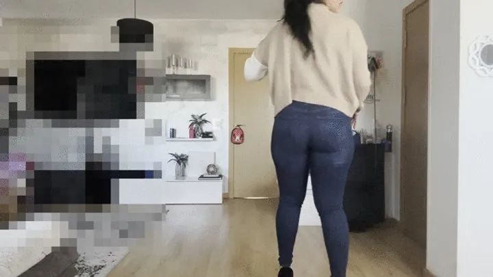 Wet farts in jeans 2