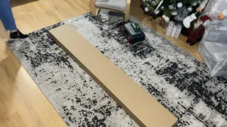 butt crack when assembling the furniture