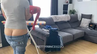 I'm ironing the clothes, butt crack