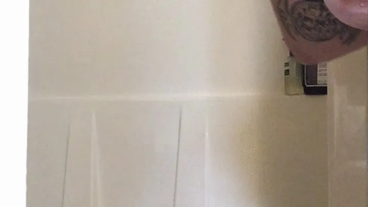 Voyeuristic Shower with Wes Cravin (FTMcub)