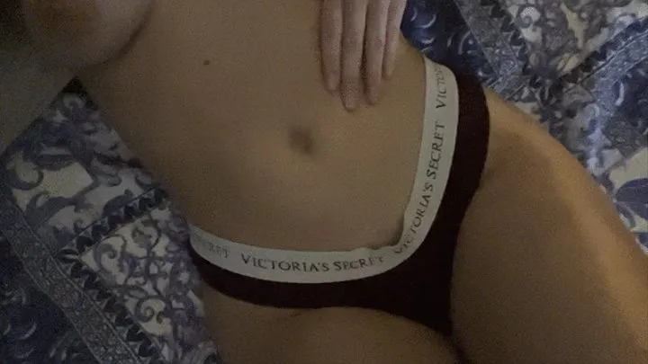 Sexy belly fetish