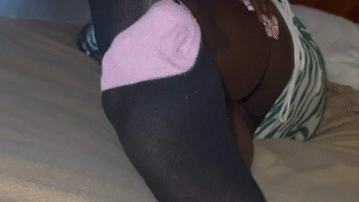 STINKY SEXY SOCK REMOVAL JOI IN MIAMI