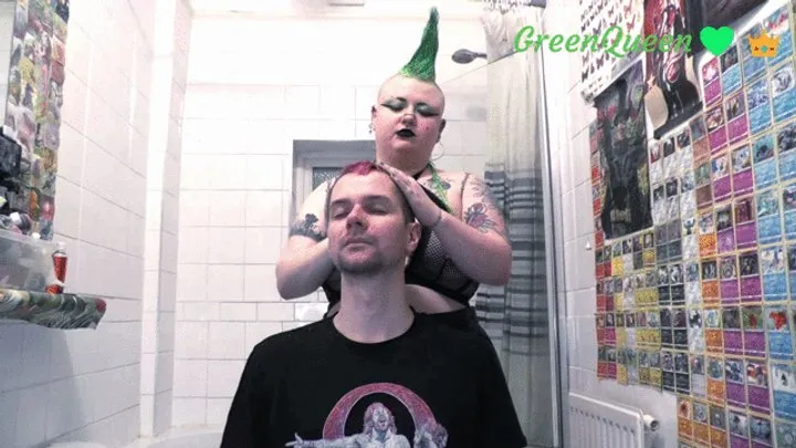 Mohawk Domme Shave