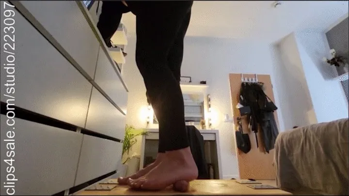 Barefoot footjob cockcrush with oiled up soles