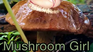 BBW shows you why mushrooms are her favorite shape