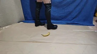 Smashed banana in boots