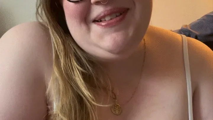 Long Distance BBW Girlfriend Masturbates With You