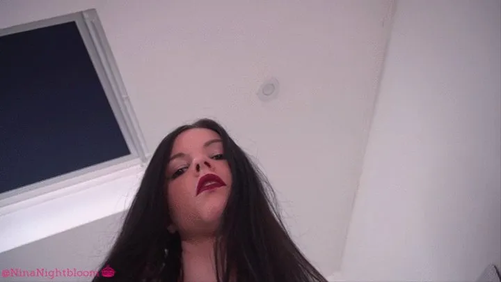 Custom giantess needs you in her mouth