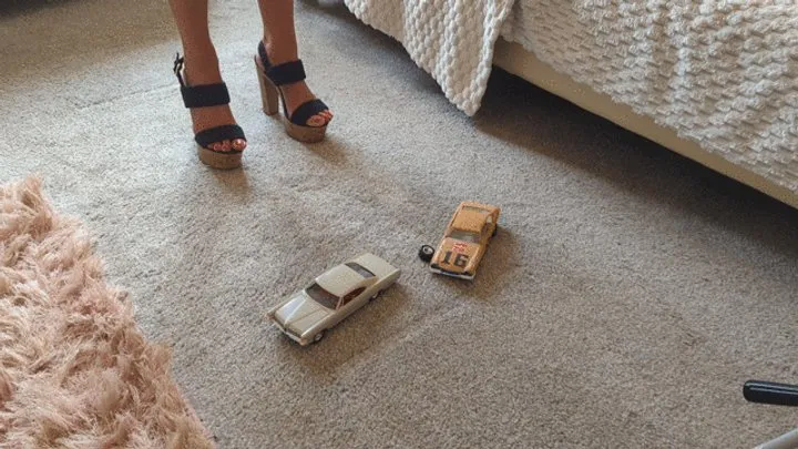 Giantess Charn vs 1965 Pontiac 2+2 and a scrap Ford pinto toy car crush in chunky cork heels high view