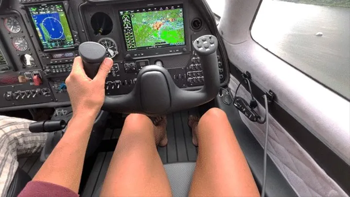 VIKA 2 PILOT OF THE AIRCRAFT BARE LEGS PEDAL PUMPING FAST DRIVING 200 KMH ( VIDEO RESOLUTION)