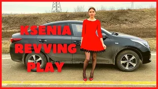 ANASTASIA REVVING PLAY    27 MIN