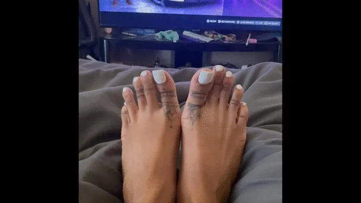 “Feet Distracting Gamer Boyfriend”