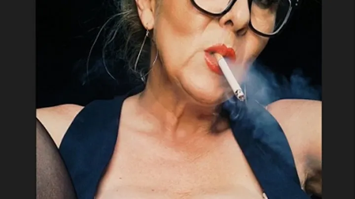 Curvy smoker MILF addictively pumps her corks in greedy chain smoke close up *belly fetish*belly button*satin panties*see through bra*stockings*eye glasses*