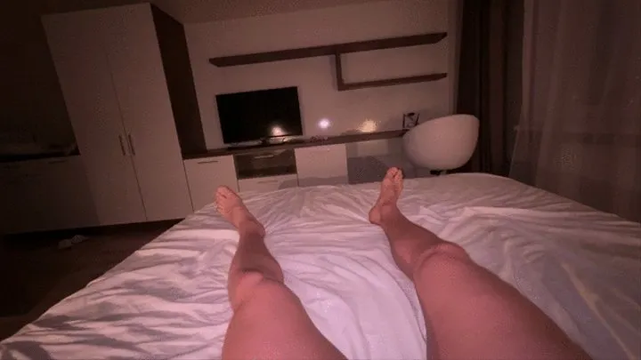 INVITED MY STEPSISTER TO A HOTEL AND SHE ASKED FOR CUM INSIDE HER PUSSY