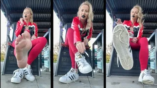 Sexy Marlboro girl smokes Marlboro red 100 in superstars while u worship them