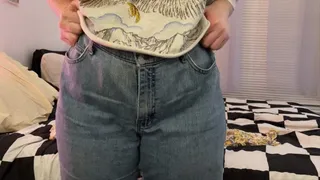 Ripping off my jeans to fuck my dildo and cum