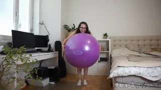 Saskia - Gymball bounce