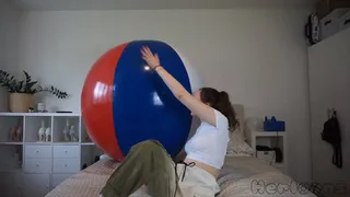 Saskias huge beach ball