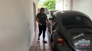 Barbara wants to drive the VW Beetle - Coldstart misfiring stalling